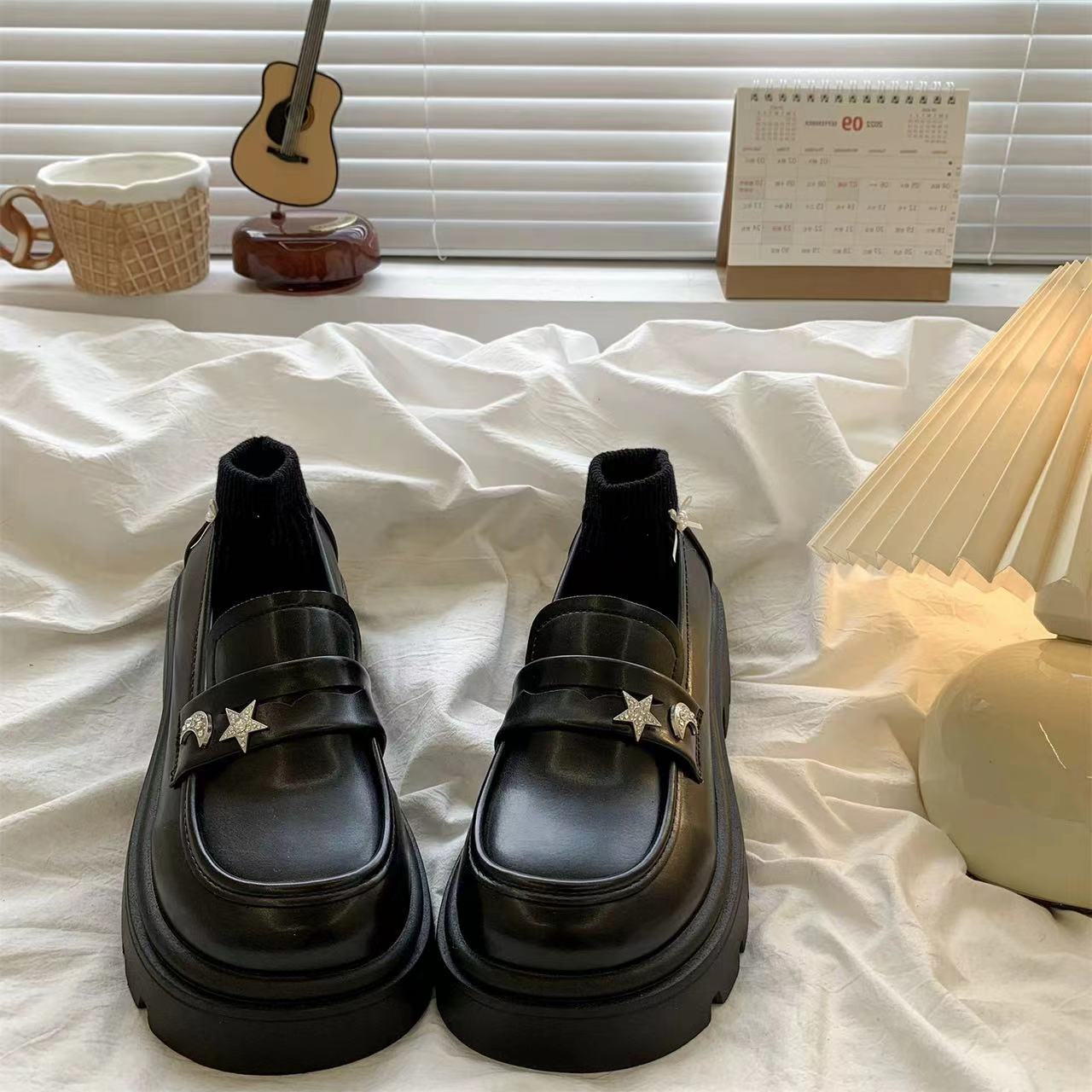 Retro Black Spring and Autumn  – обзор и цена Women Shoes Quick Delivery
